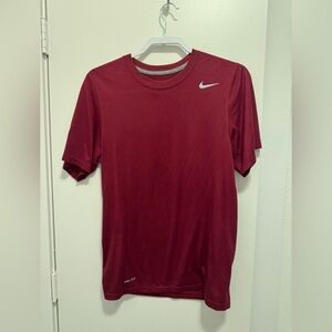 Nike Men's Small Burgundy Dri-FIT Tee